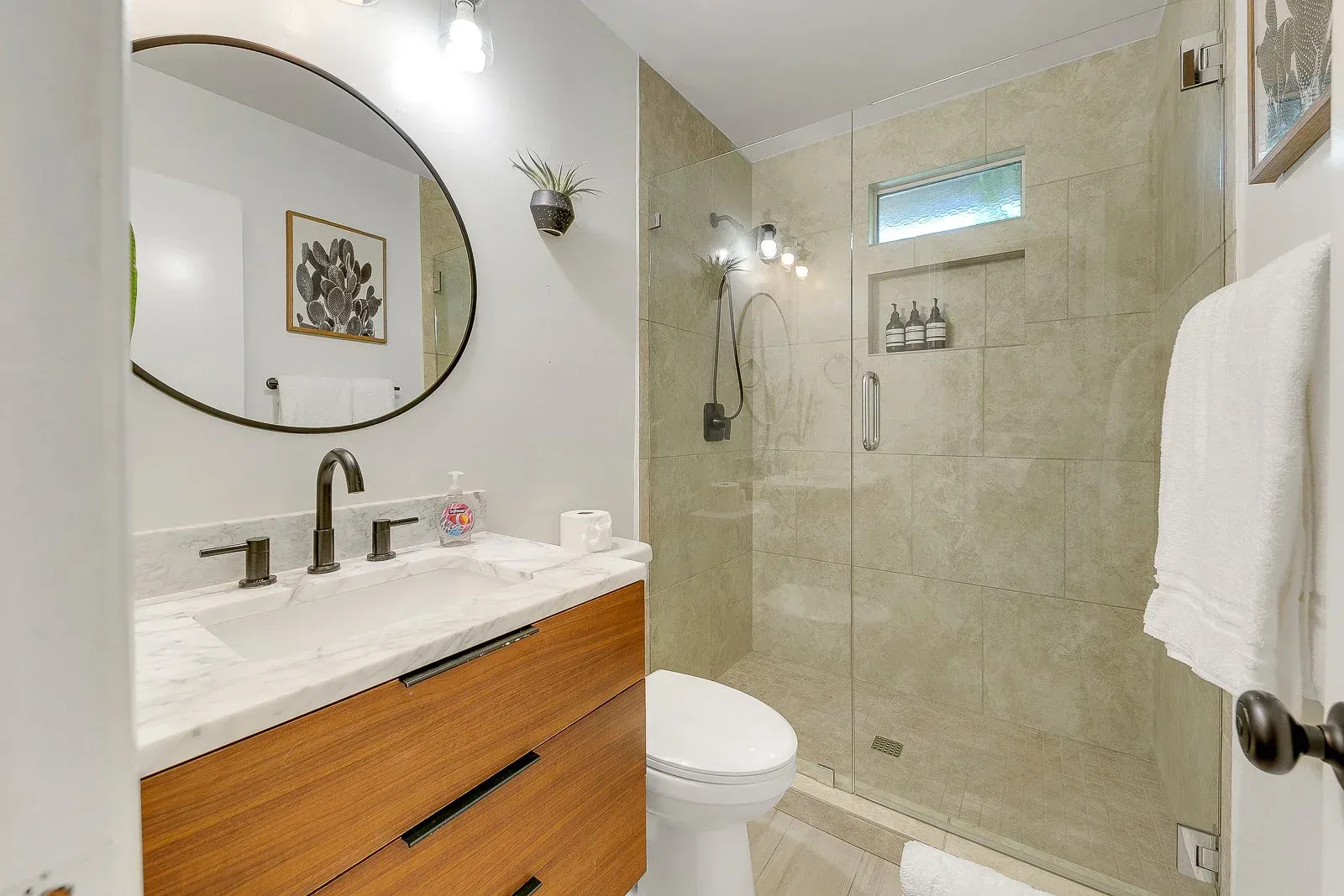 Stone bathroom detail